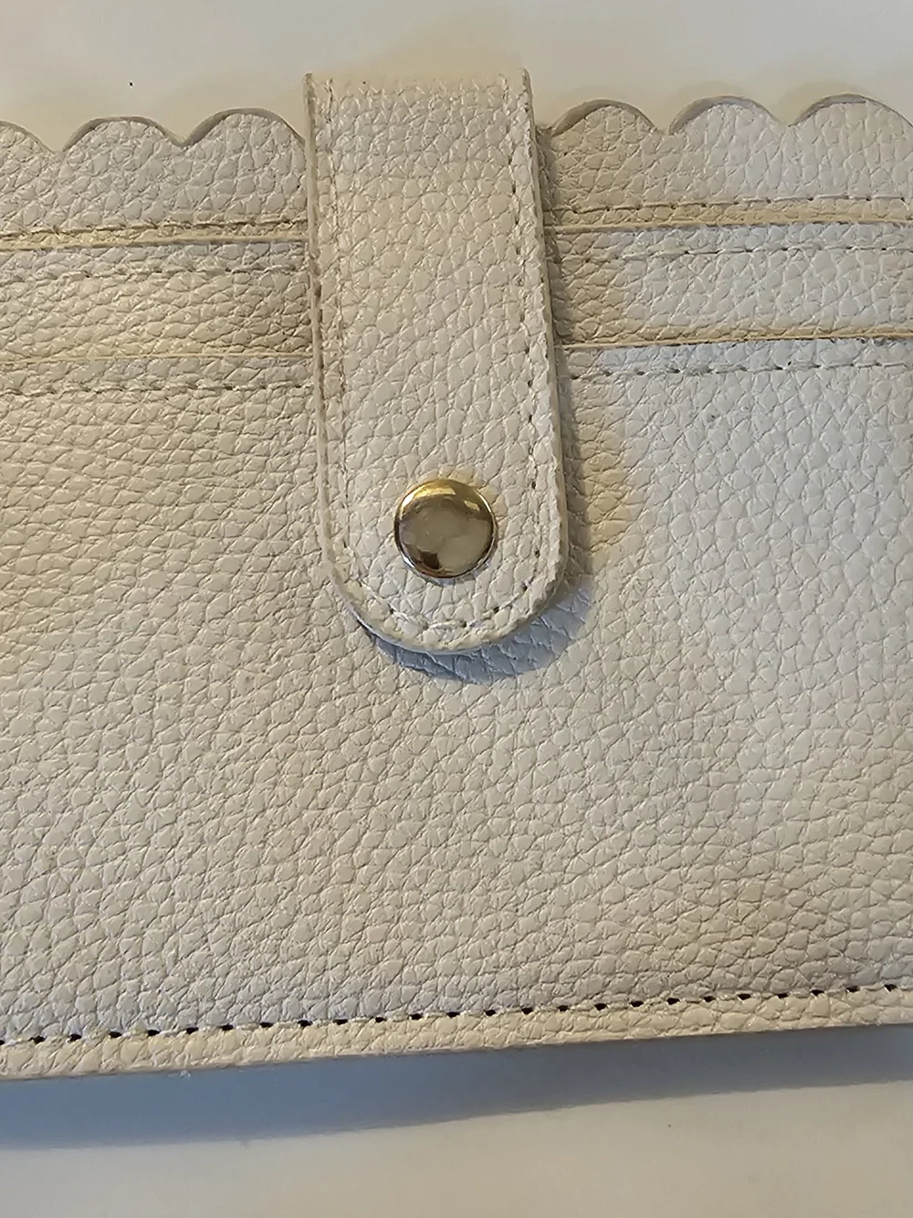 Cream Leather Card Wallet with Peach-Beige Beaded Tassel Keyring